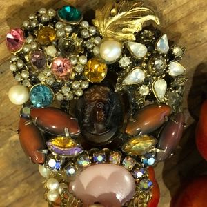 Unknown Jewelry - COLORFUL VINTAGE BROOCH Unknown Jewelry - COLORFUL VINTAGE BROOCH